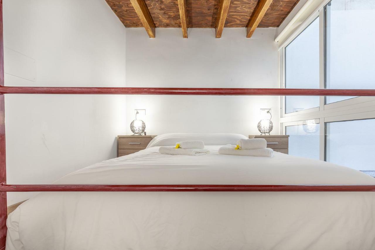 Pasaje De Amores Der - Descanso En Casa Y Vida Cultural Y Monumentos 4 Px Sevilla Exteriör bild